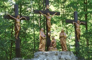 Camino de la Cruz en el Santuario de la Réparation